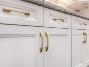 Bevel White / Vanity