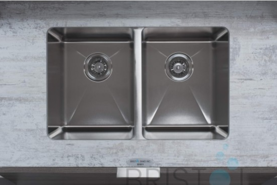 B1611 - UNDERMOUNT STAINLESS STEEL KITCHEN SINK 20 MM RADIUS CORNERS - Image 3