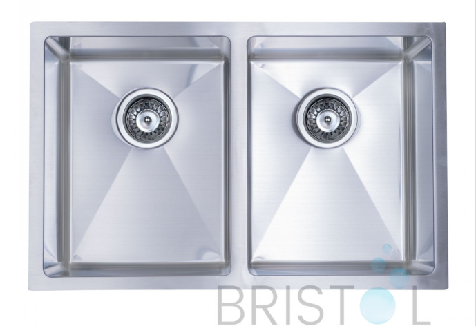 B1911 UNDERMOUNT STAINLESS STEEL KITCHEN SINK 10 MM CORNERS