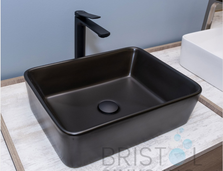 GRANADA SINGLE HOLE VESSEL FAUCET -MATTE BLACK - Image 3